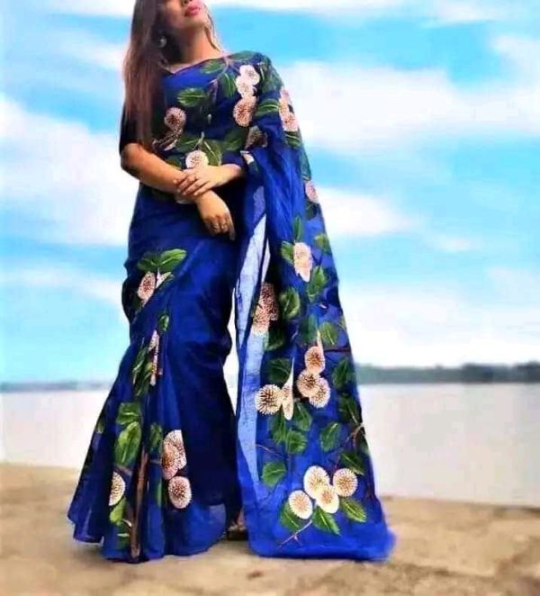 হ্যান্ড প্রিন্ট শাড়ি