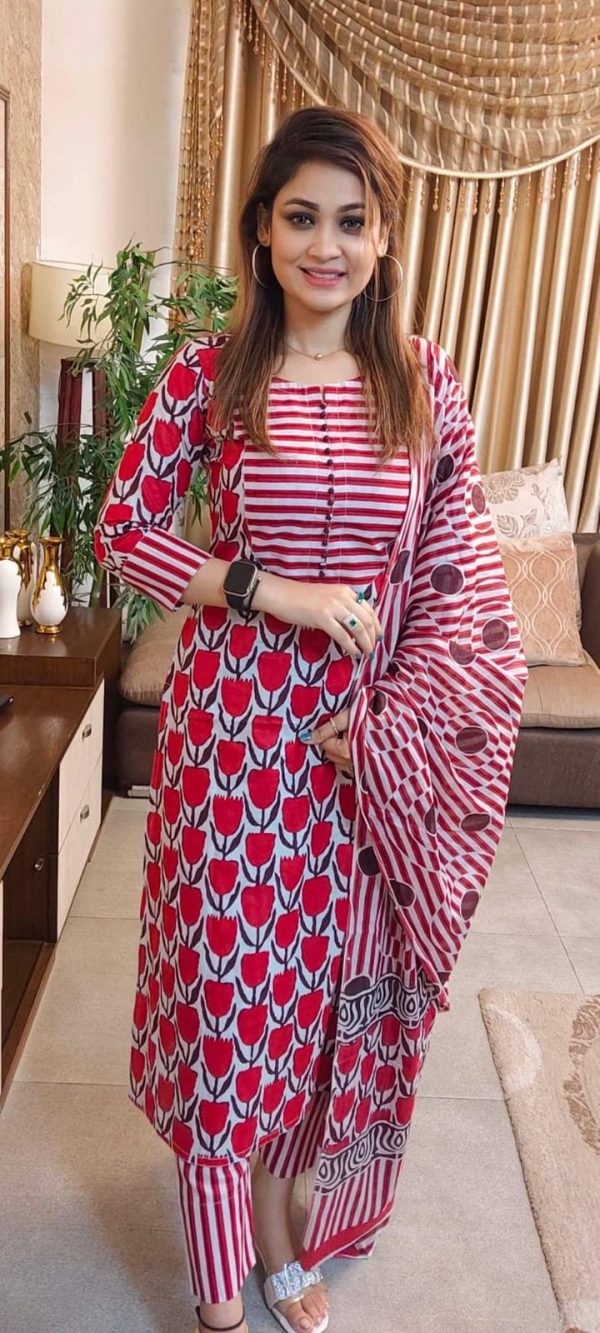 🇧🇩আন স্টিচড থ্রি পিস🇧🇩