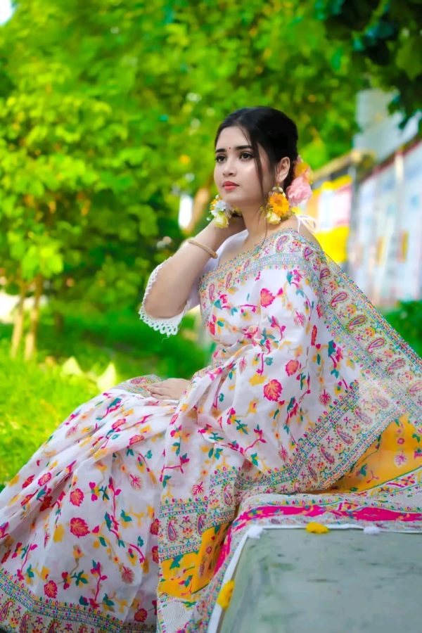 🥀শাড়ী🥀