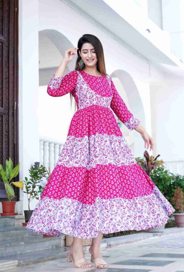 আনার কলি গ্রাউন