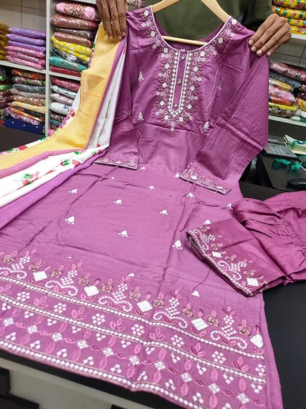 নিউ ইন্ডিয়ান ডিজাইনের থ্রি পিস