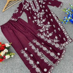 পাকিস্তানি ইন্সপায়ার্ড চিকেনকারি টু-পিস