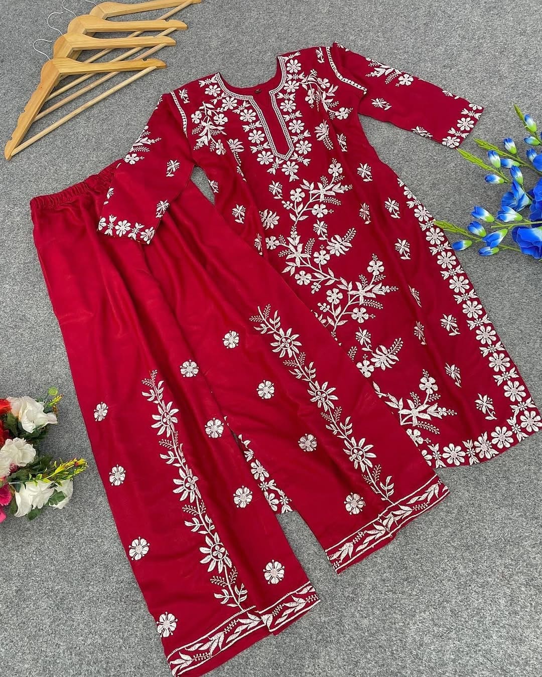 পাকিস্তানি ইন্সপায়ার্ড চিকেনকারি টু-পিস