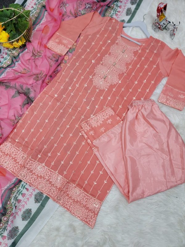 পাকিস্তানি পার্টি রেডি থ্রি-পিস - Image 4