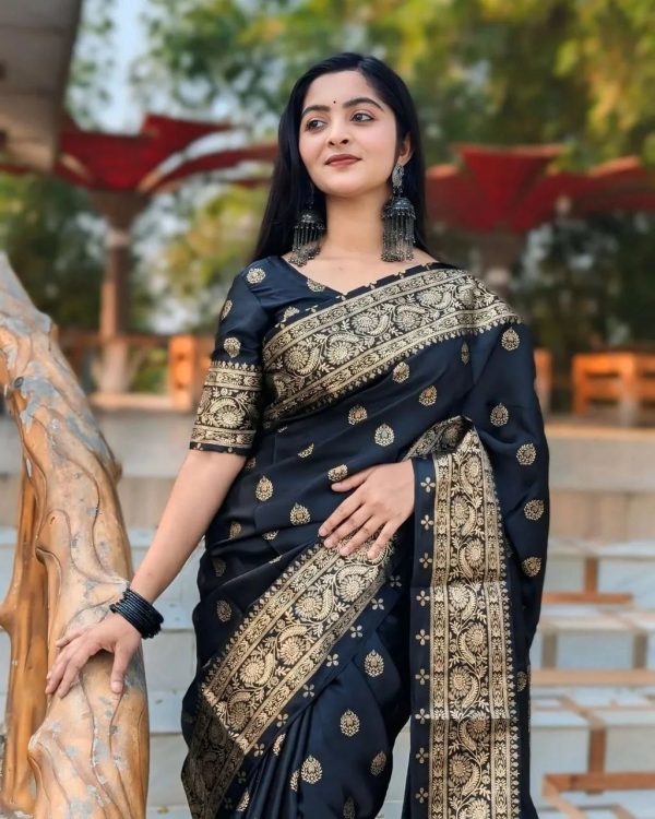 প্রিমিয়াম জাপানি সিল্ক শাড়ী(সাথে ব্লাউজ পিস) - Image 3