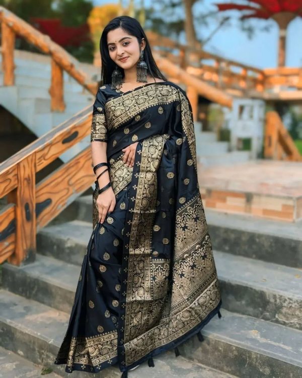 প্রিমিয়াম জাপানি সিল্ক শাড়ী(সাথে ব্লাউজ পিস) - Image 4
