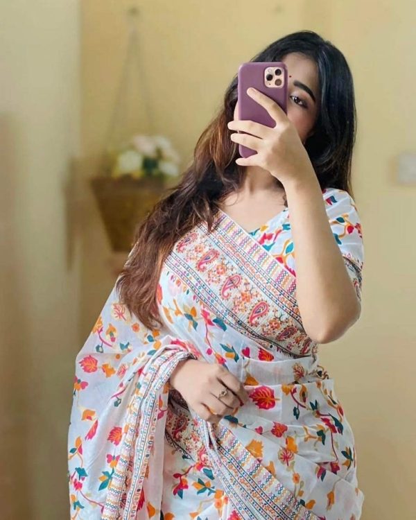 হাফ সিল্ক শাড়ি(সাথে ব্লাউজ পিস থাকবে) - Image 3